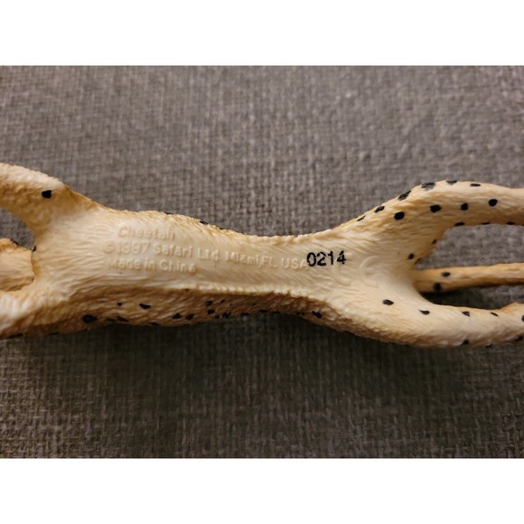 CHEETAH Animal Figurine Safari Ltd. Toy Wild Safari Collection - Picture 9 of 9
